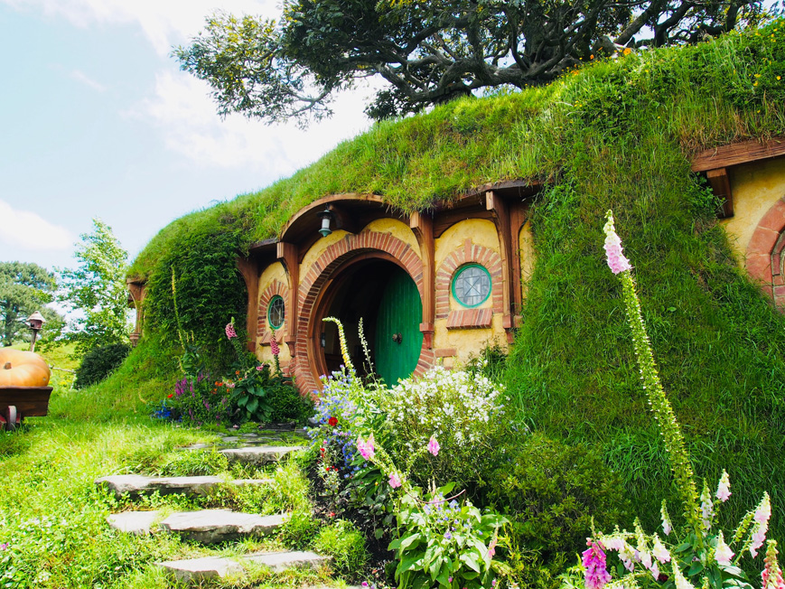 Investir dans un logement insolite et rentabilisez votre maison de Hobbit